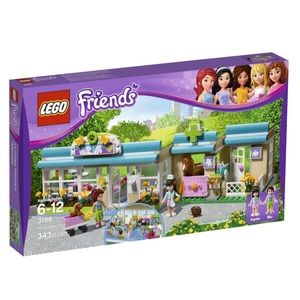 LEGO Friends 3188 Heartlake Vet COMPLETE!!